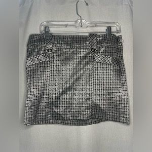 💞 Y2K Heart Soul Silver & Black Mini Skirt